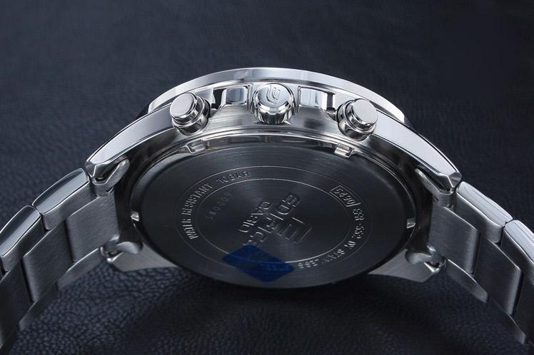 Casio EFR-552D-1A2