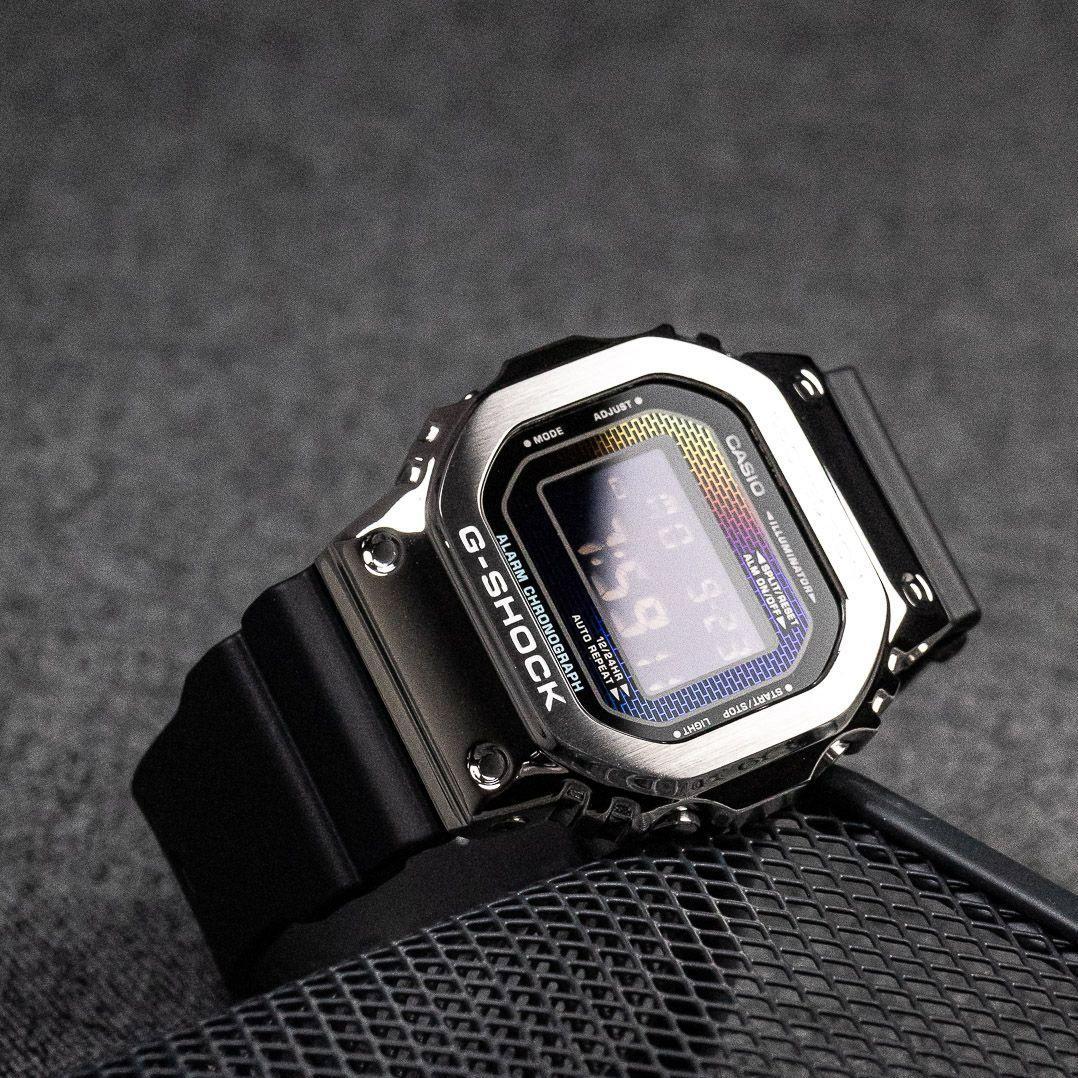 Casio GM-5600RW-1E