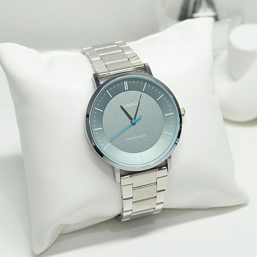 Casio MTP-VT04D-8E