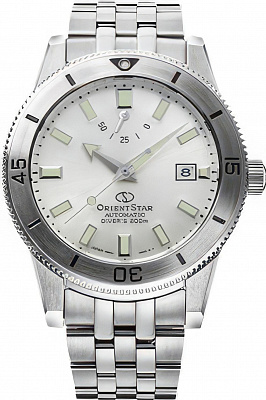 Orient RE-AU0502S