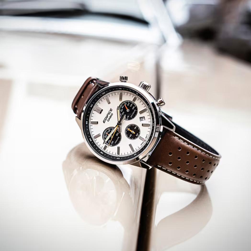 Casio EFR-575L-7A