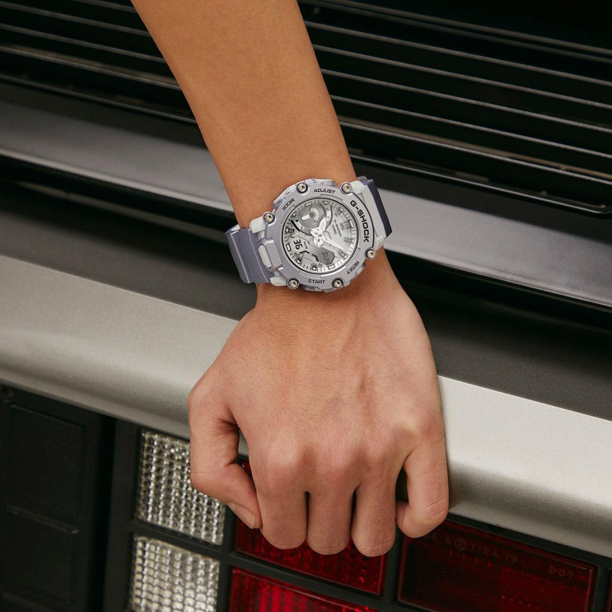 Casio GA-2200FF-8A