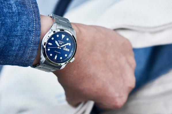 Seiko Seiko 5 Sports SRPE53K1
