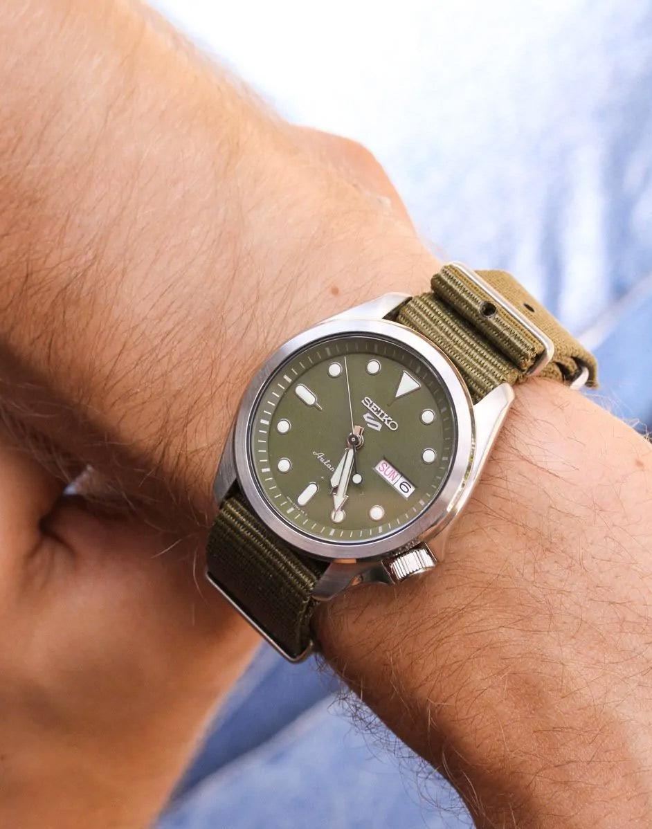 Seiko Seiko 5 Sports SRPE65K1