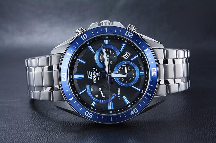 Casio EFR-552D-1A2