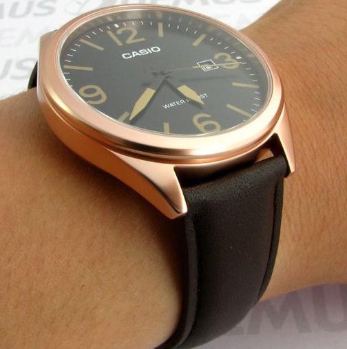 Casio Collection MTP-1342L-1B2