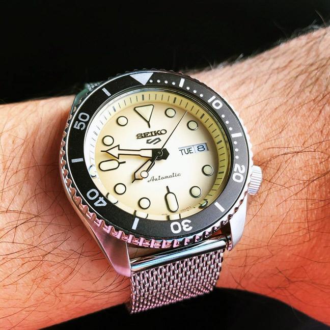 Seiko Seiko 5 Sports SRPD67K1