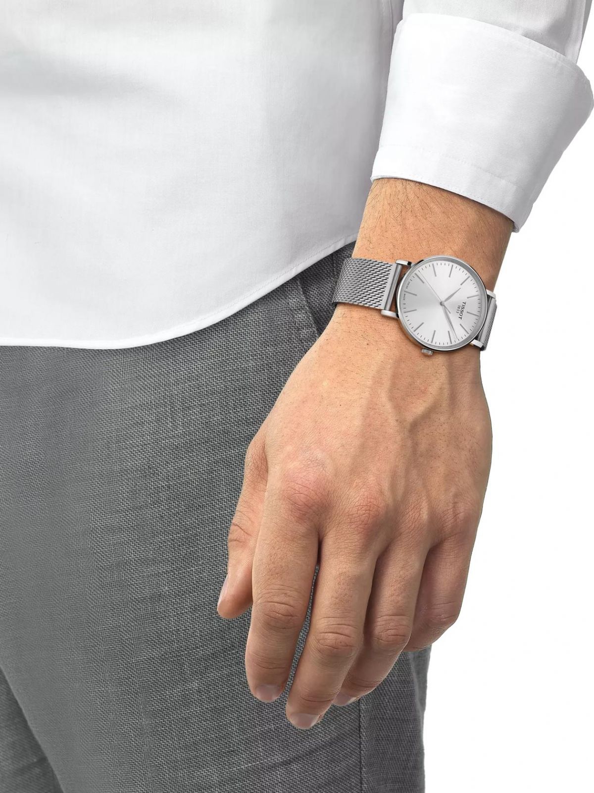 Tissot T143.410.11.011.00
