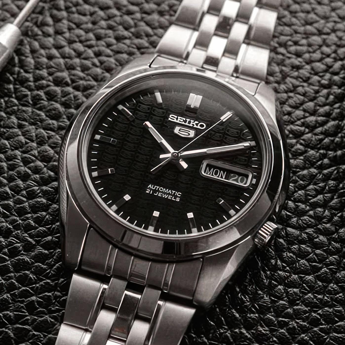 Seiko Automatic SNK361K1