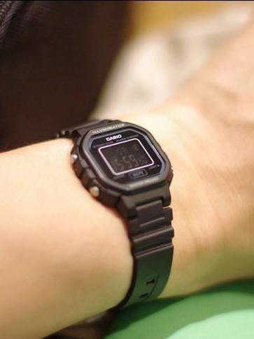 Casio Collection LA-20WH-1A