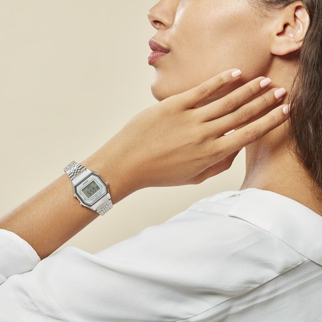 Casio LA-680WEA-7E