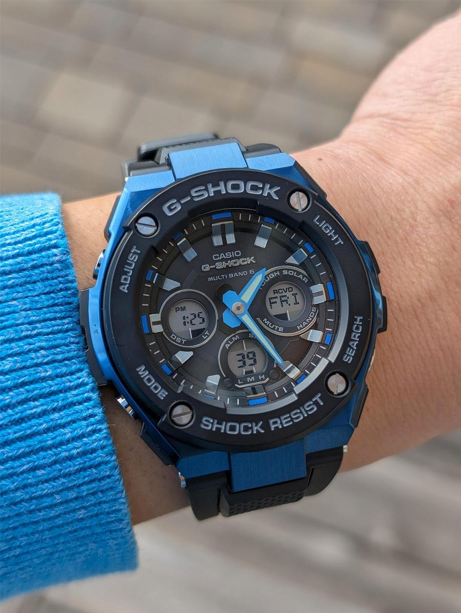 Casio G-Shock GST-W300G-1A2