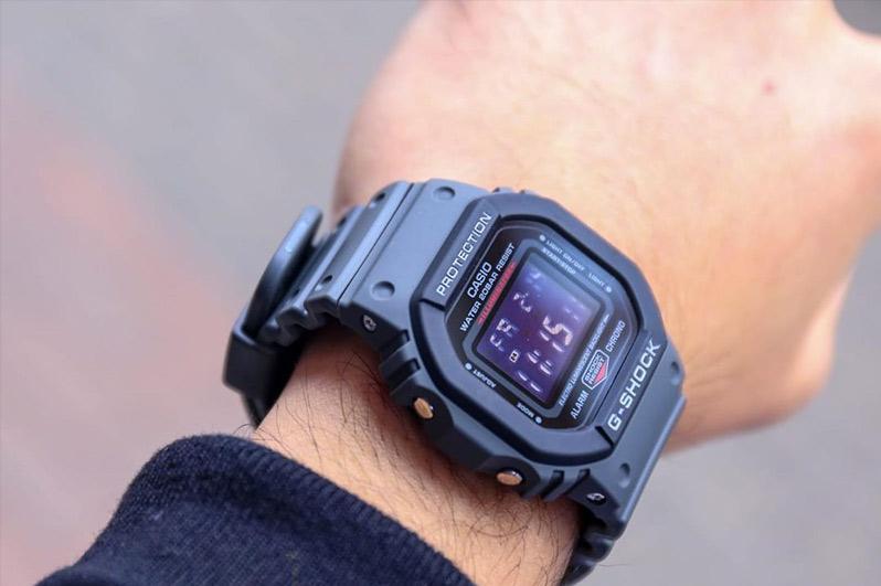 Casio DW-5610SU-8E