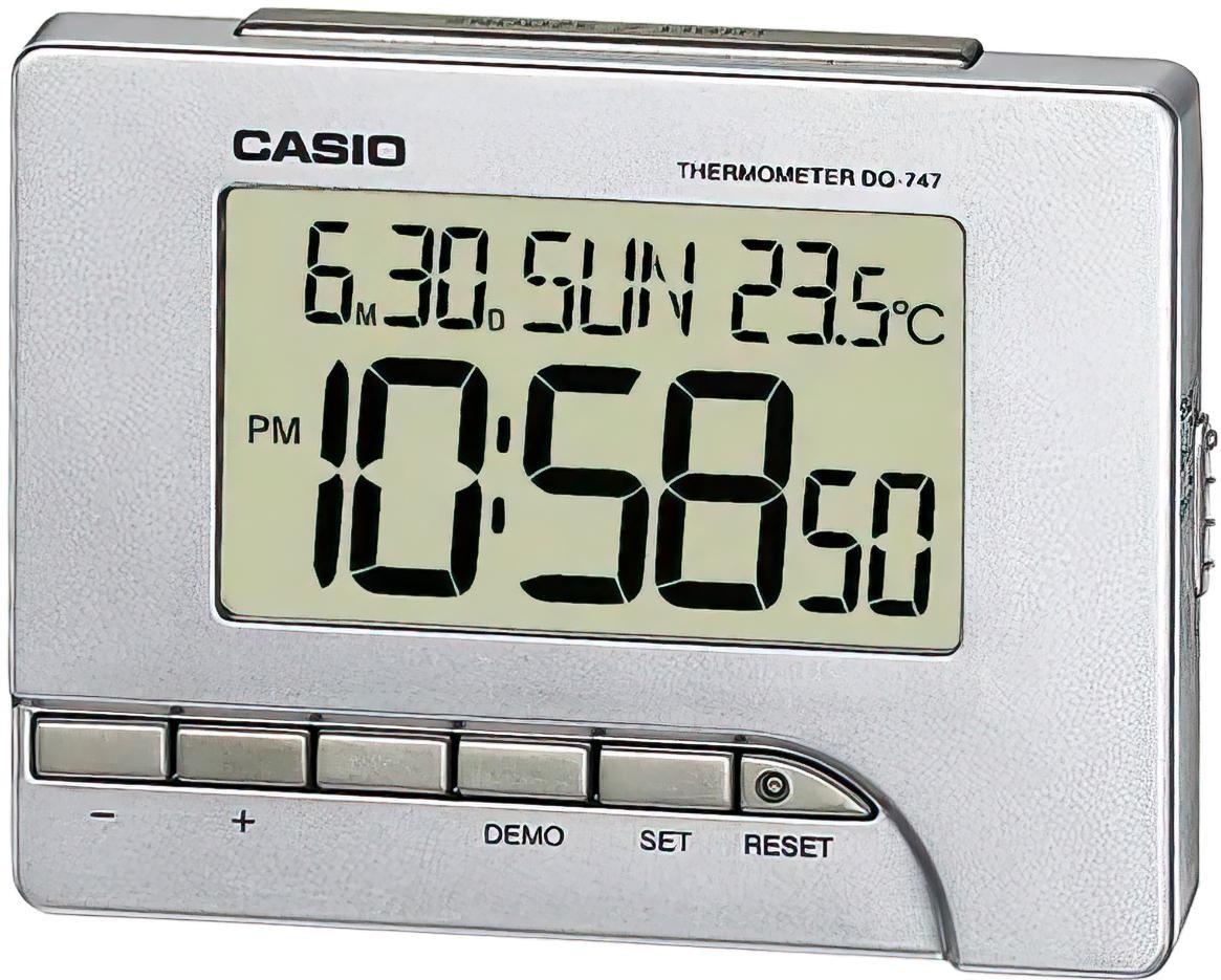 Casio Наручные часы DQ-747-8E