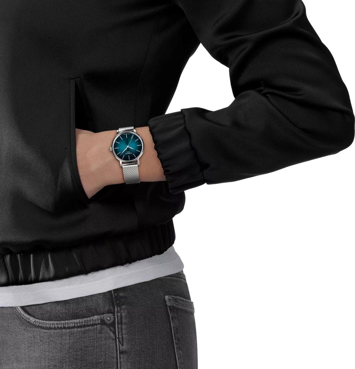 Tissot T143.210.11.091.00