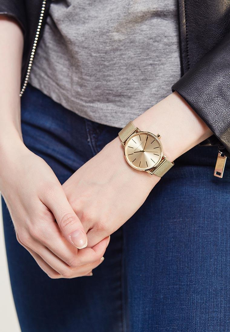 Armani Exchange Lola  AX5536