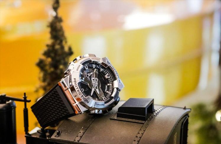 Наручные часы  Casio  G-Shock Casio GM-110-1A (фото 7) Наручные часы  Casio  G-Shock Casio GM-110-1A (фото 7)