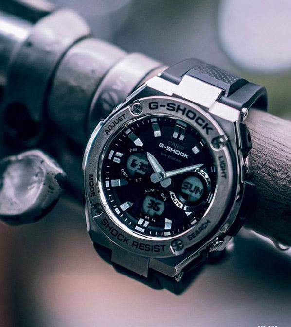 Casio G-Shock GST-W110-1A