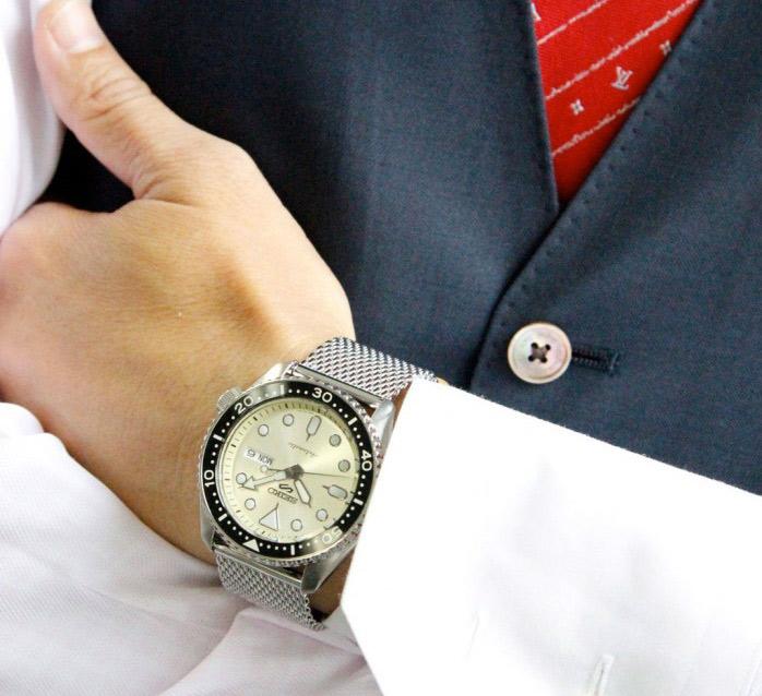 Seiko Seiko 5 Sports SRPE75K1
