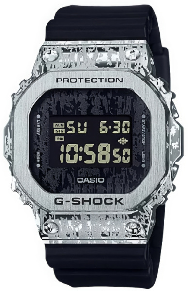 Casio GM-5600GC-1E